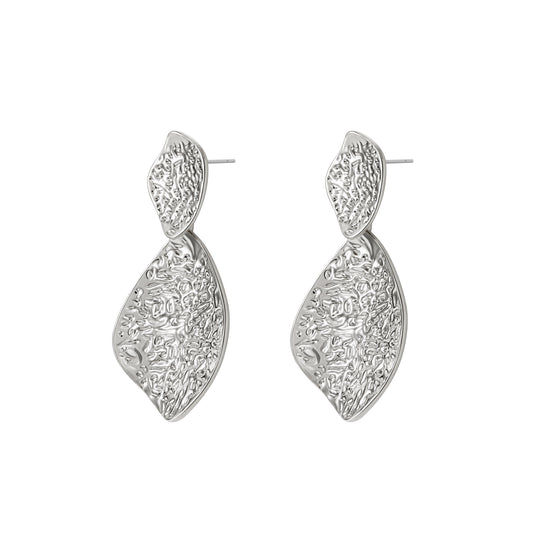 2 silver indented leaves