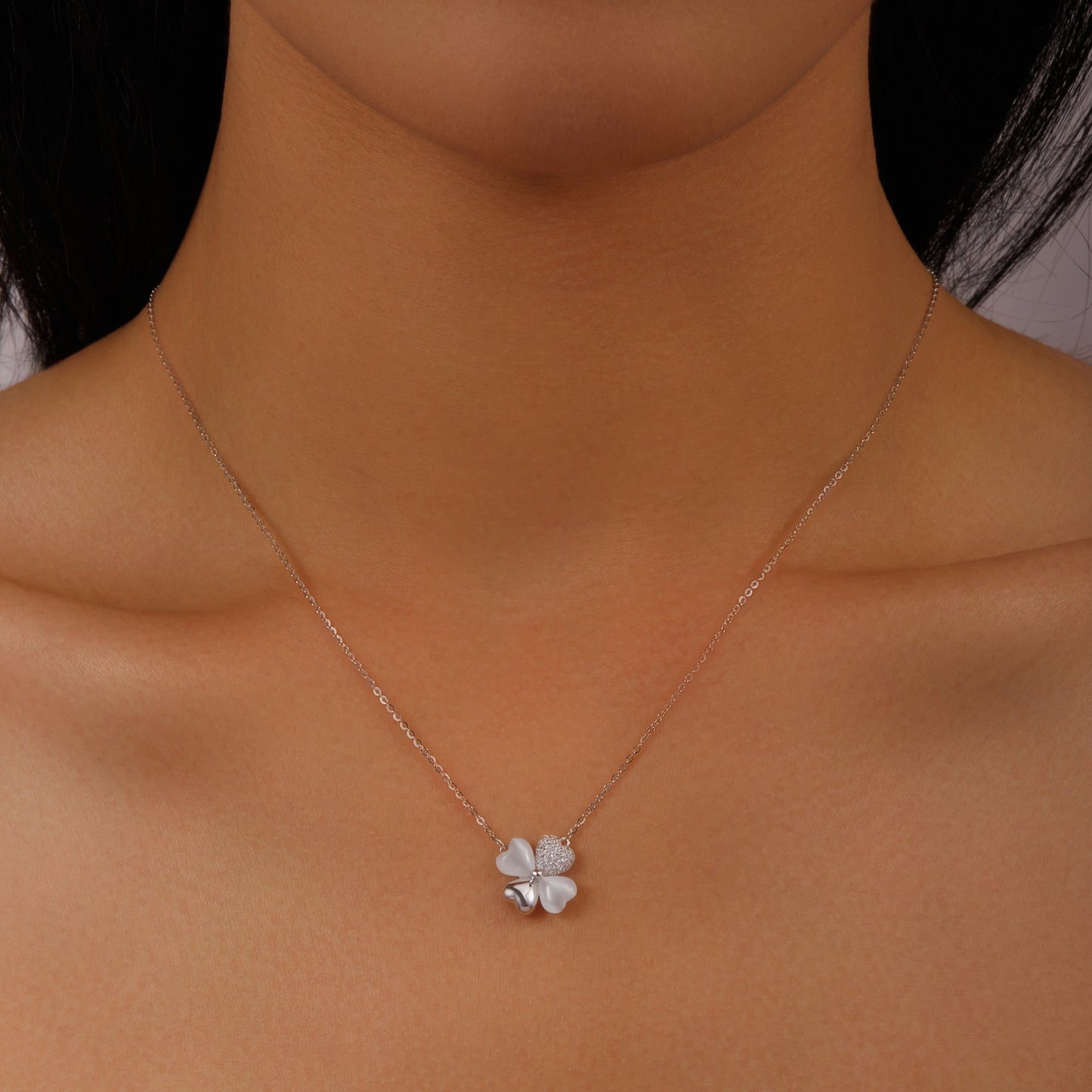 2 silver and 2 white hearts