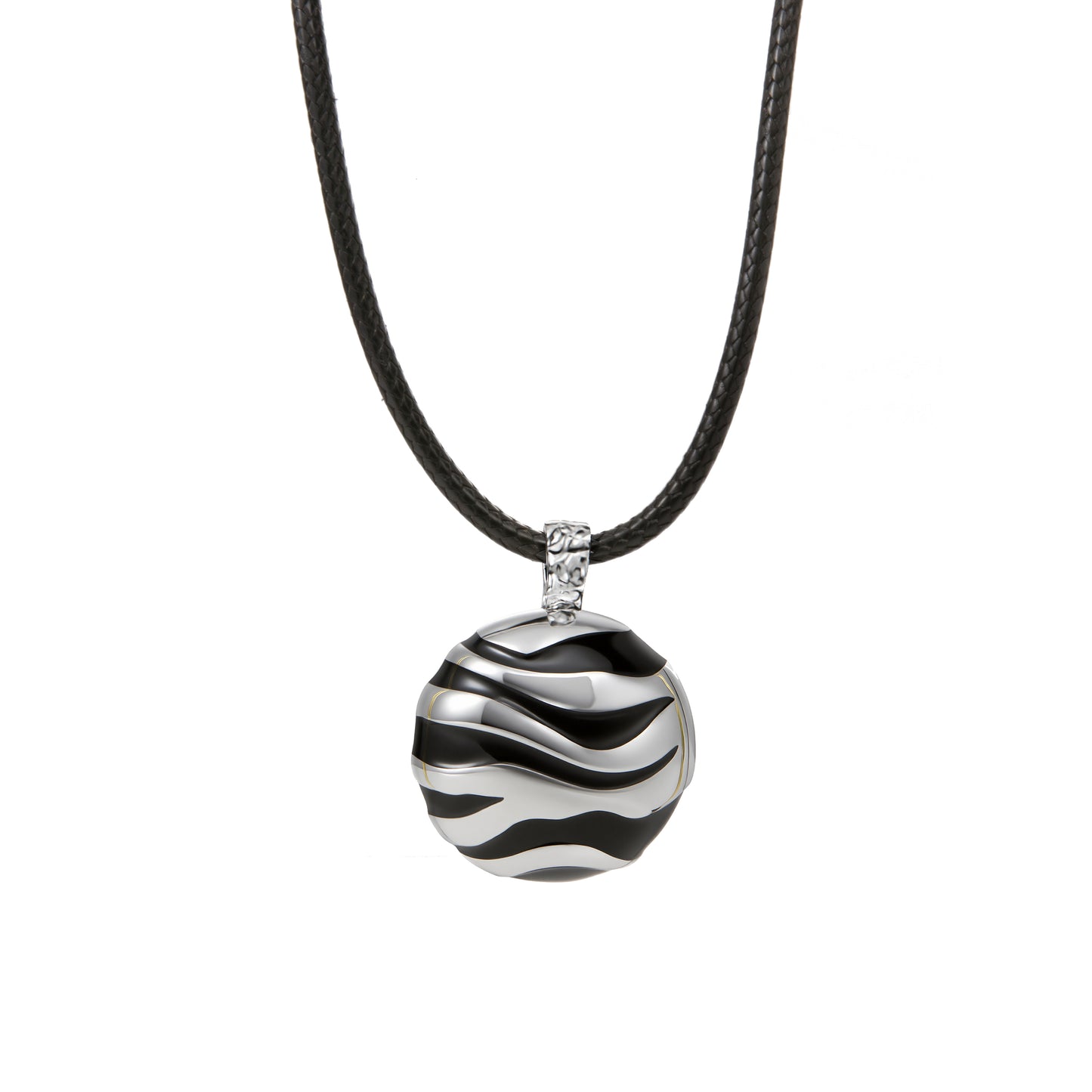 String with silver black pendant