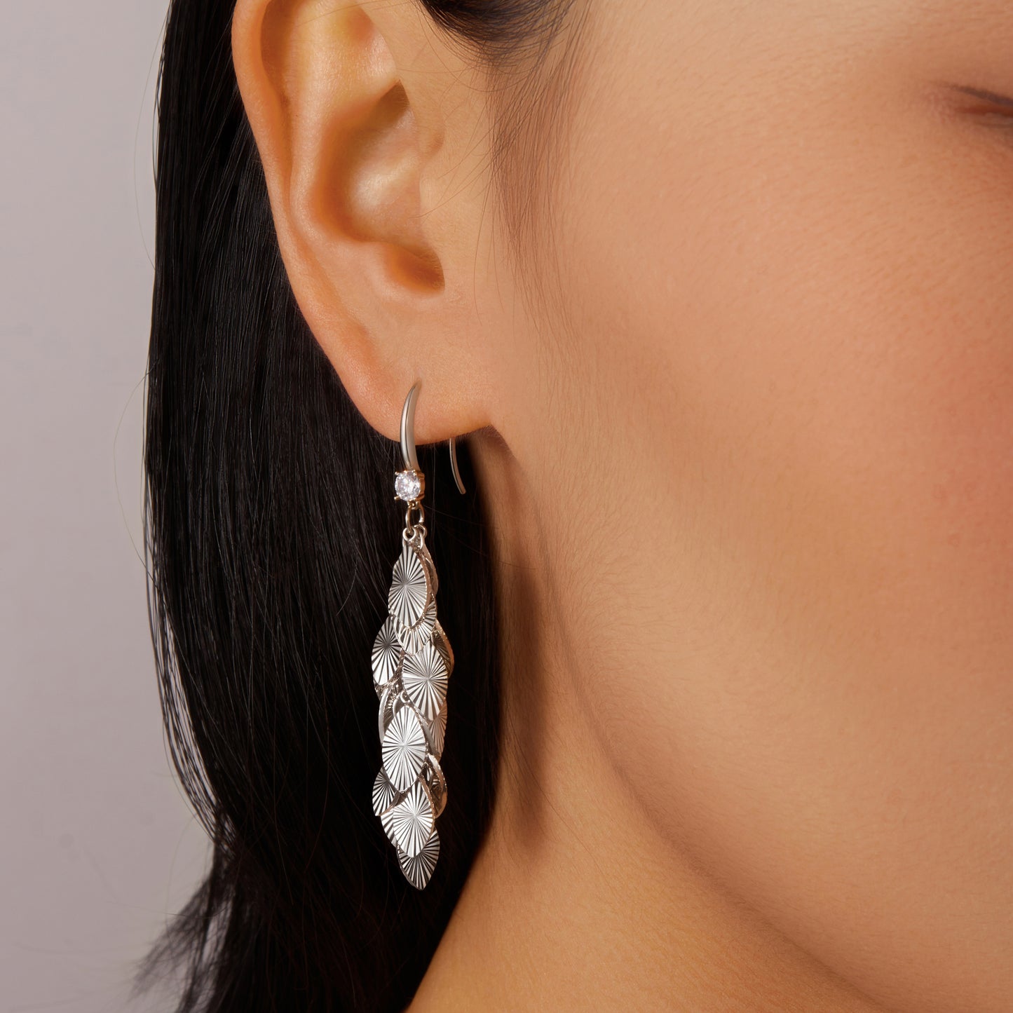 Silver muliple small leaves