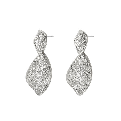 2 silver indented leaves