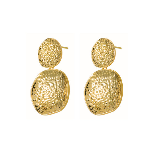 2 gold indented leaves